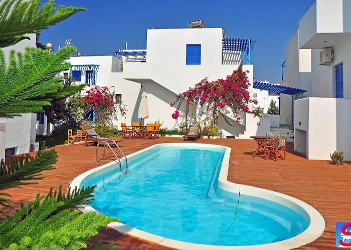 Soultana & アパート ポロニア